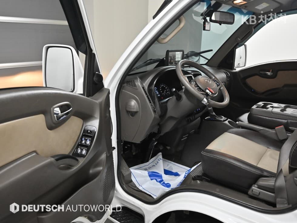 Хюндай Porter 2Удължено междуосие Двойна Кабина CRDi Premium - 11