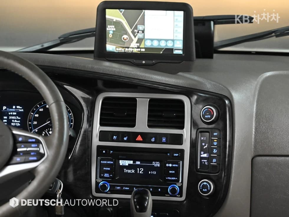 Хюндай Porter 2Удължено междуосие Двойна Кабина CRDi Premium - 14