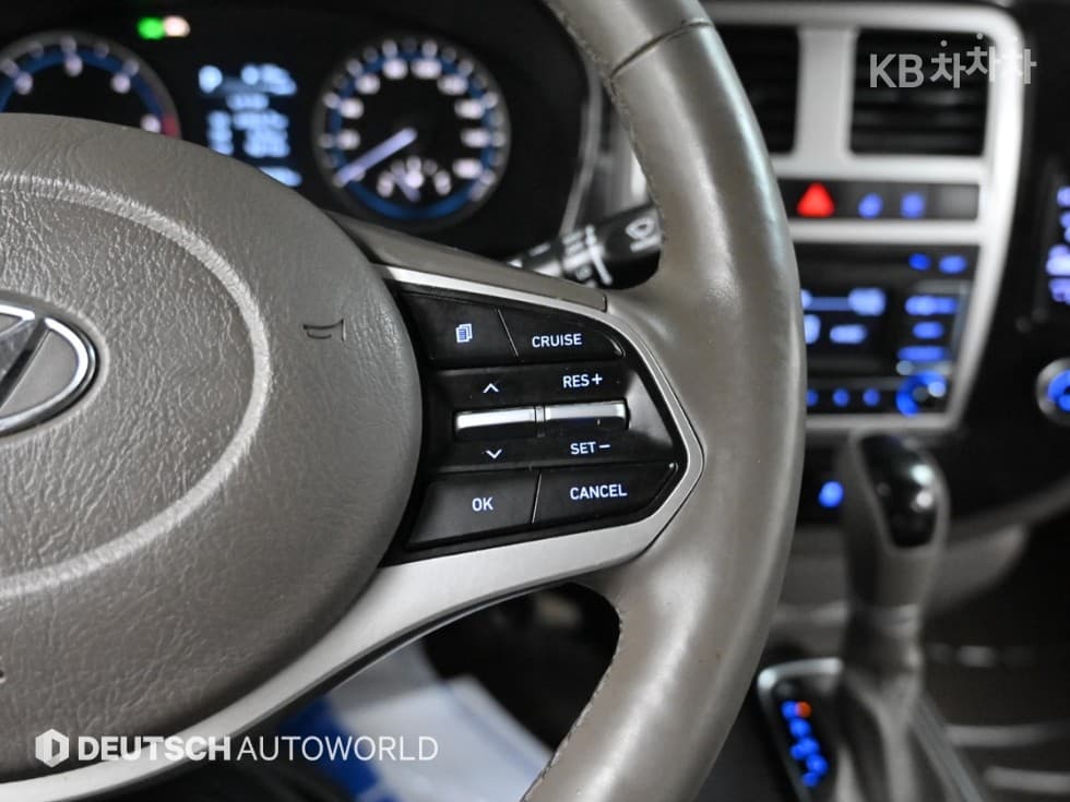 Хюндай Porter 2Удължено междуосие Двойна Кабина CRDi Premium - 16