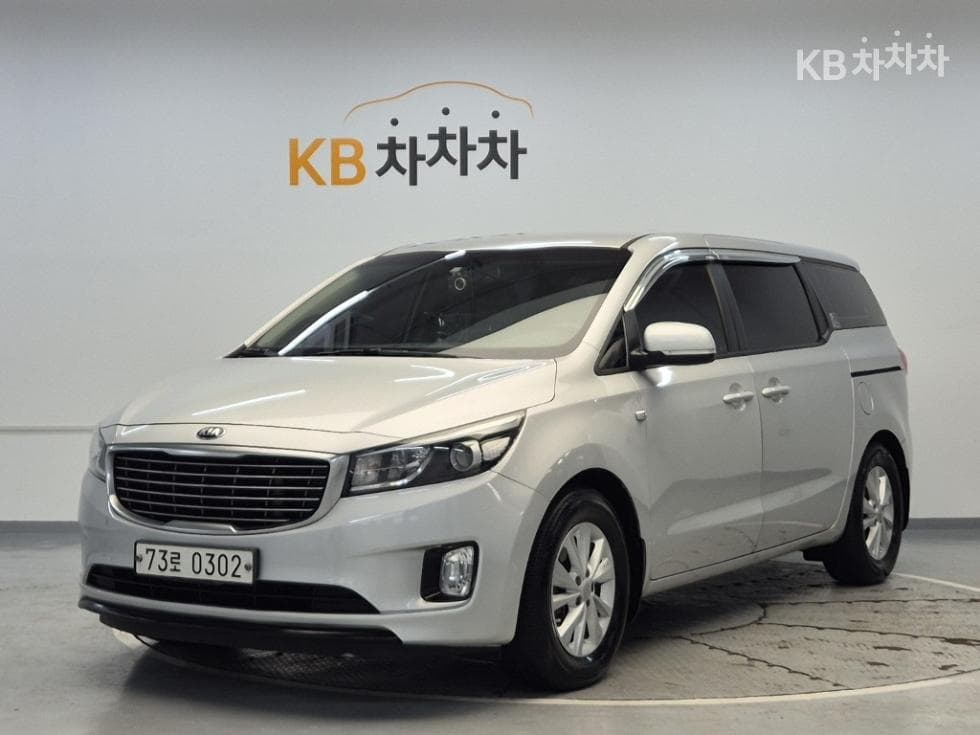 Киа All New Канивал 11-местен 2.2 Дизел Deluxe - Image 1