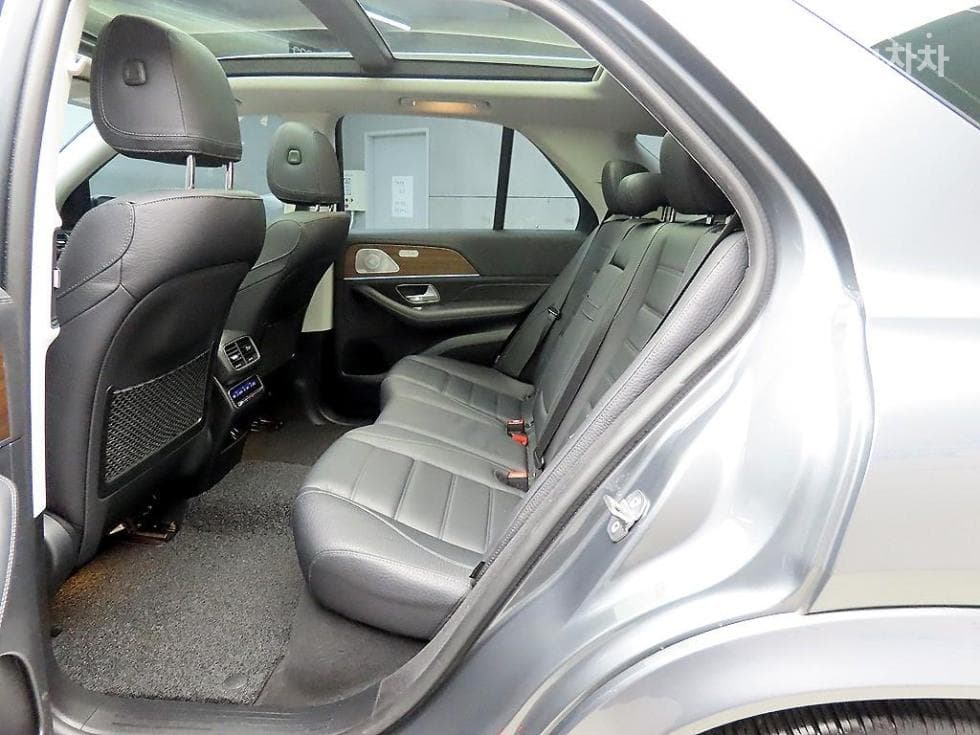 Mercedes-Benz GLE (V167)450 4Matic - 6