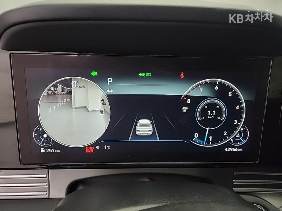 Хюндай The New (фейслифт) Grandeur (Azera)2.5 Le Blanc - 6