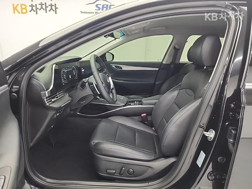 Хюндай The New (фейслифт) Grandeur (Azera)2.5 Le Blanc - 11