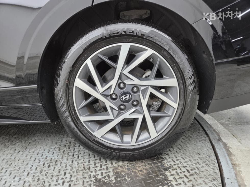 Хюндай Ди Всеново Grandeur (Azera)2.5L бензин 2WD Premium - 6