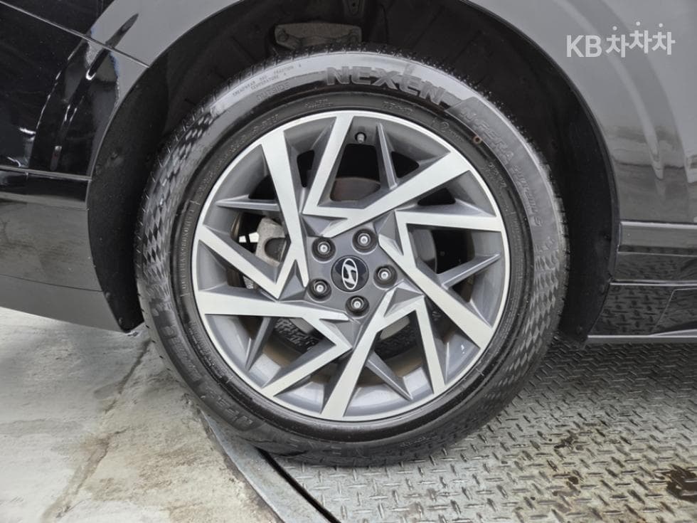 Хюндай Ди Всеново Grandeur (Azera)2.5L бензин 2WD Premium - 8