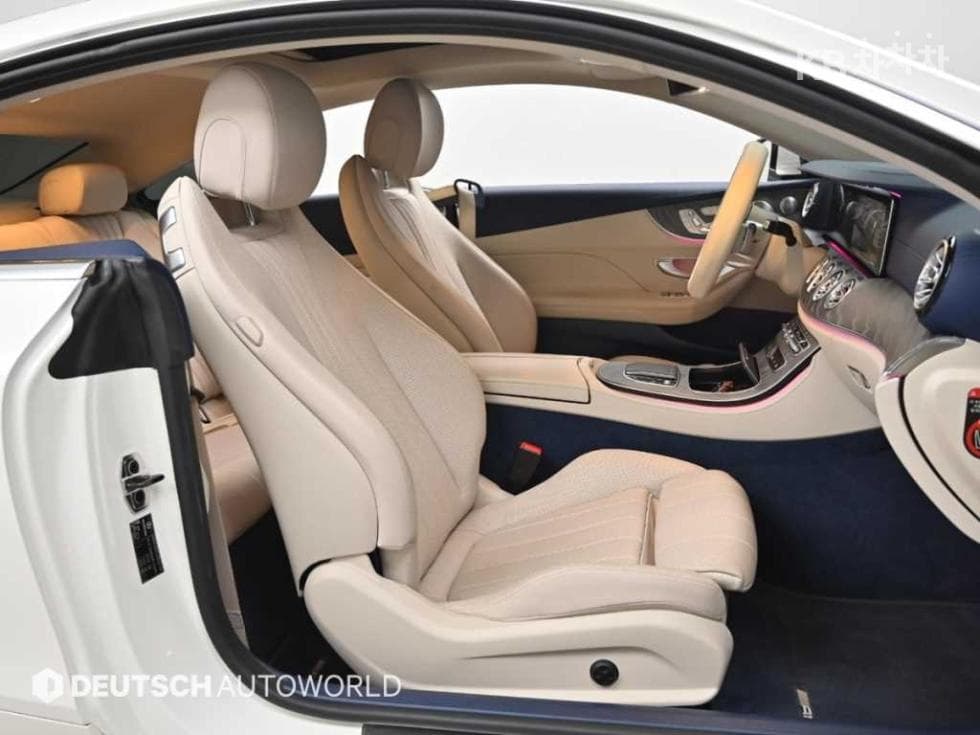Mercedes-Benz E-Class (W213)E450 4MATIC Coupe Standard - 10
