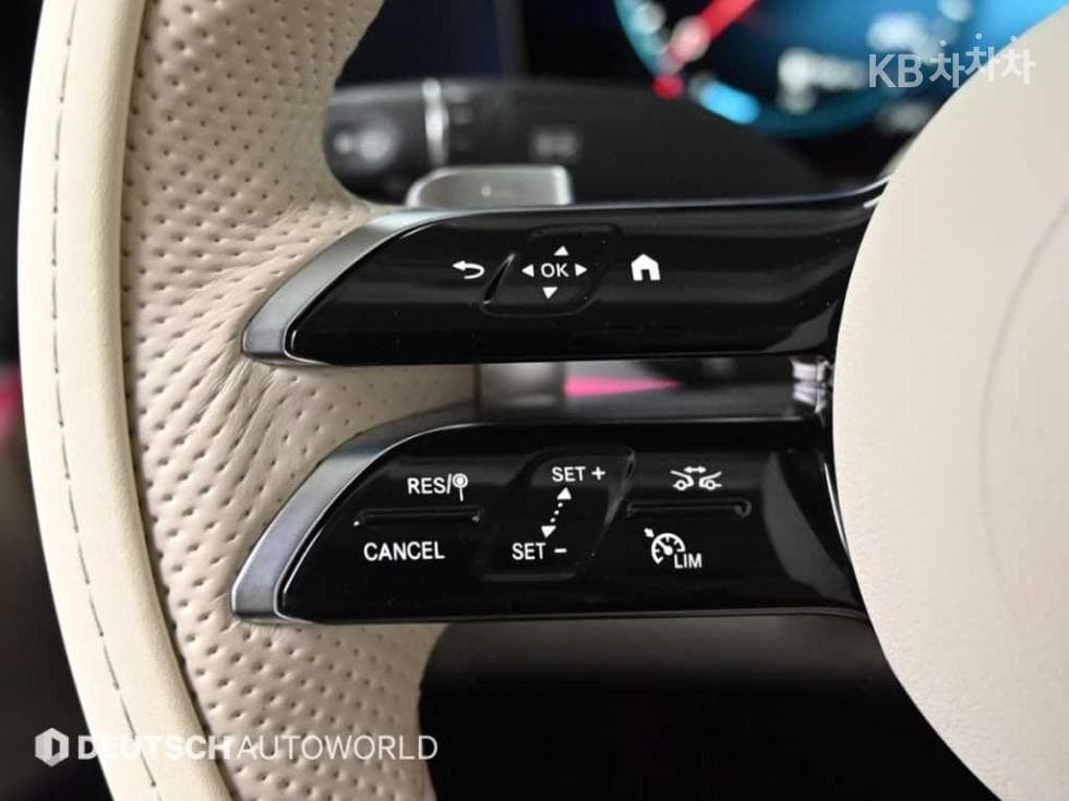 Mercedes-Benz E-Class (W213)E450 4MATIC Coupe Standard - 16