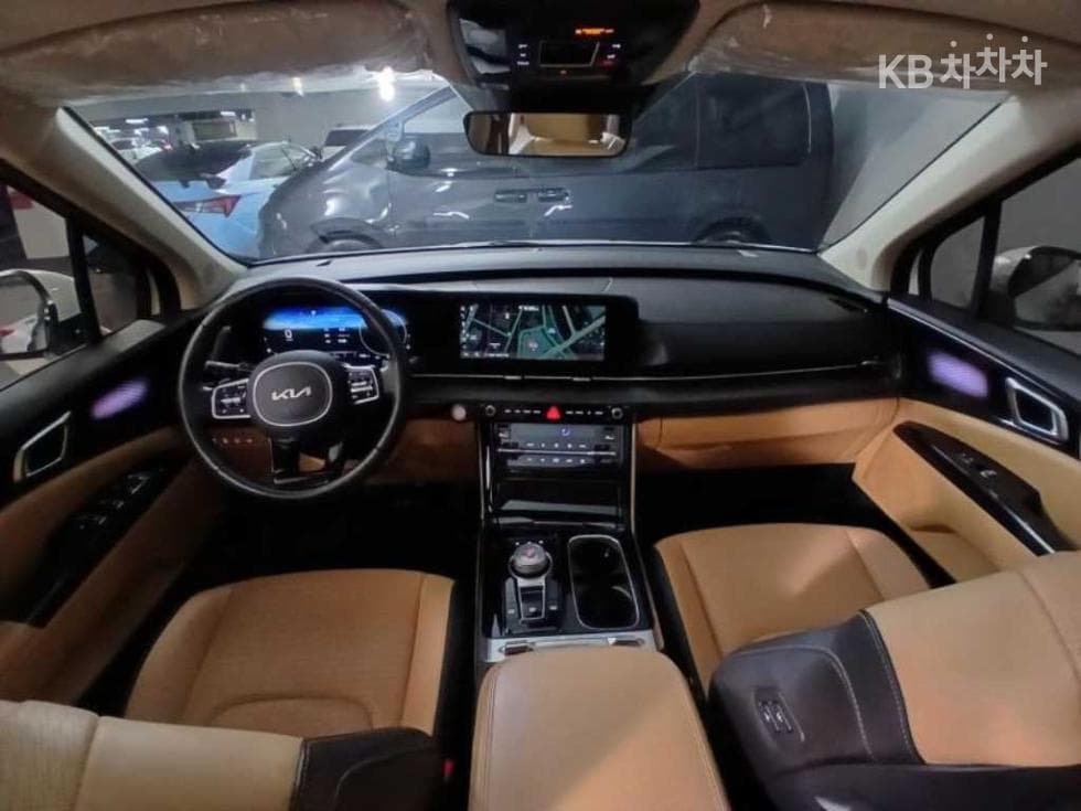 Kia Carnival 4th generationD2.2 7-seater (Limousine) Signature - 6