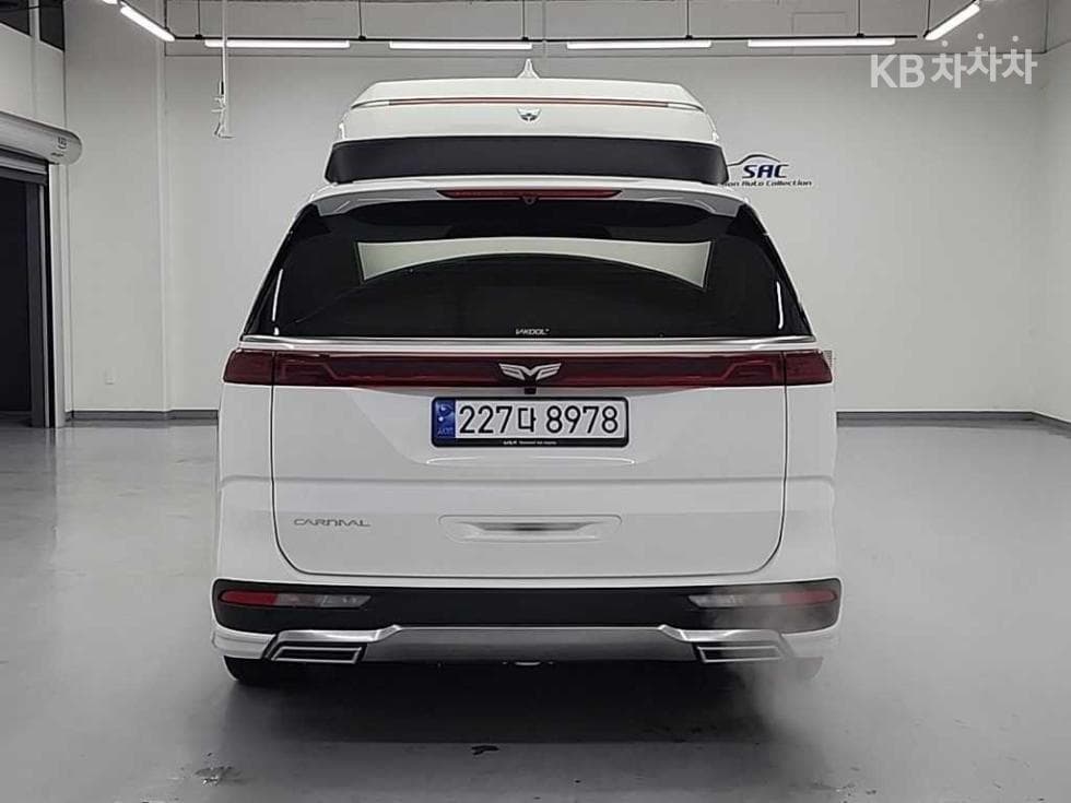 Киа Канивал 4-то поколениеВисок Лимузин (Канивал) G3.5 GDI 9-местен Signature - 3