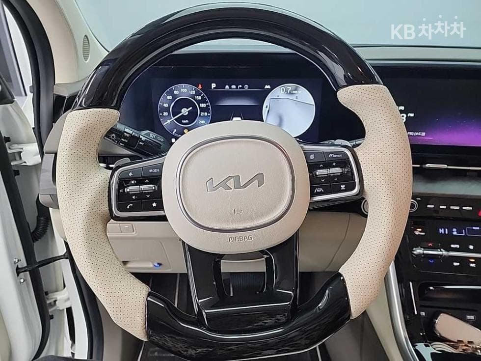 Киа Канивал 4-то поколениеВисок Лимузин (Канивал) G3.5 GDI 9-местен Signature - 10