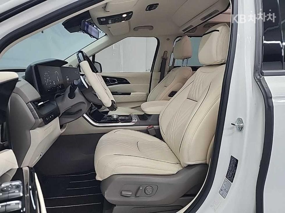 Киа Канивал 4-то поколениеВисок Лимузин (Канивал) G3.5 GDI 9-местен Signature - 12