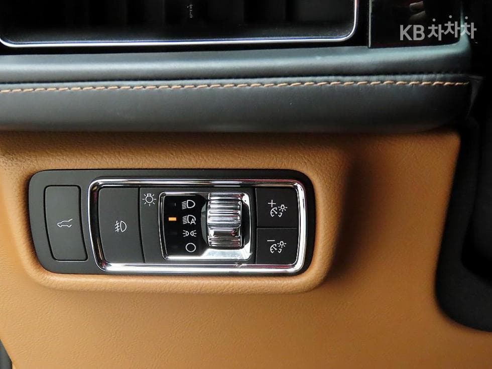 링컨 에비에이터 Second generation(U611)3.0 V6 Black Label - 12