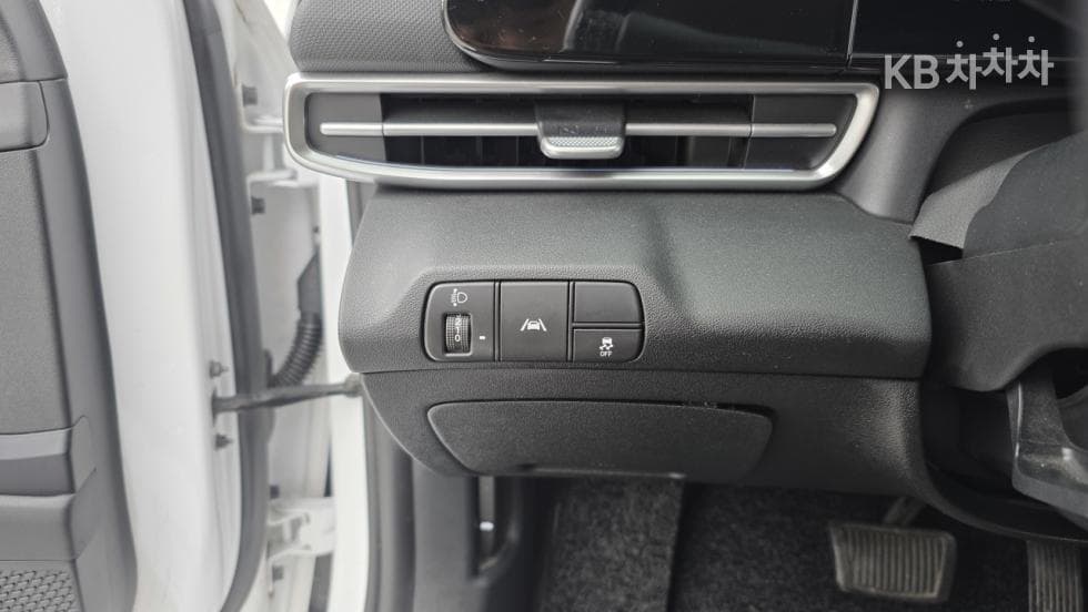 Hyundai All New Avante (Elantra)(CN7)1.6 Gasoline Modern - 13