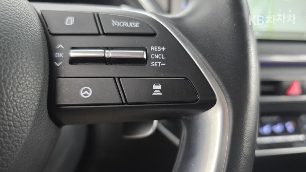 Hyundai Sonata (DN8)2.0 Premium Plus - 12