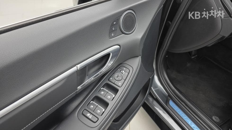 Hyundai Sonata (DN8)2.0 Premium Plus - 15