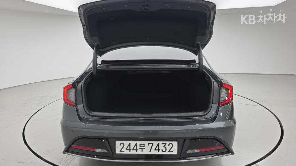 Hyundai Sonata (DN8)2.0 Premium Plus - 20