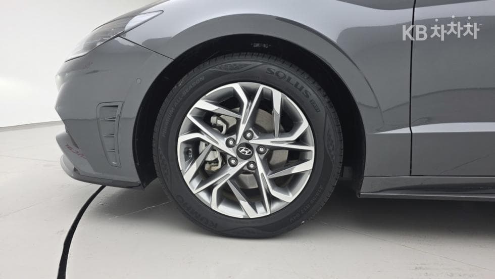 Hyundai Sonata (DN8)2.0 Premium Plus - 21