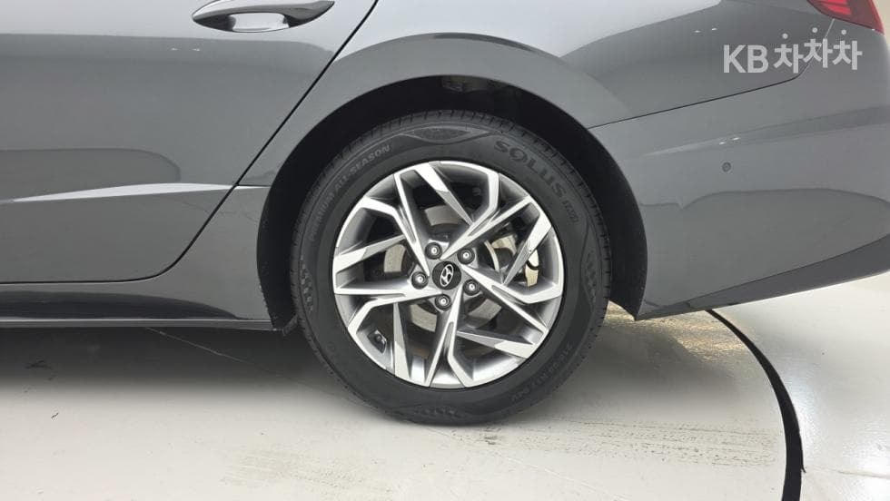 Hyundai Sonata (DN8)2.0 Premium Plus - 22