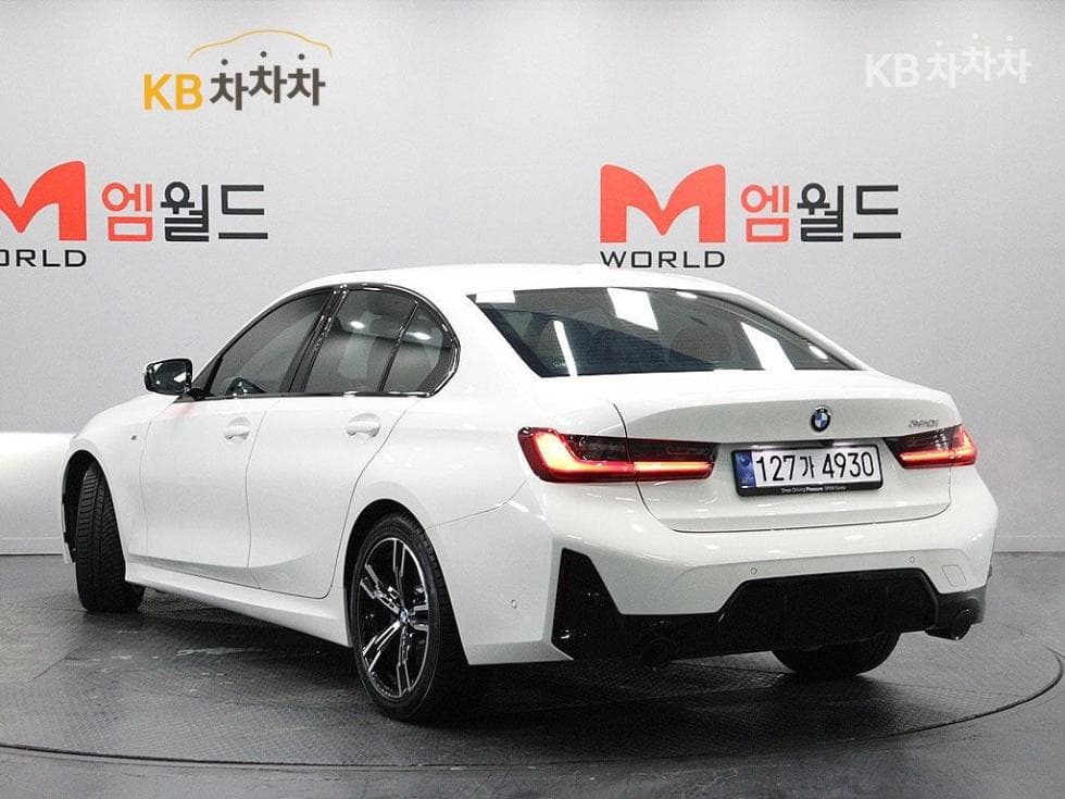 BMW 3 Series (G20)320i M Sport - 4