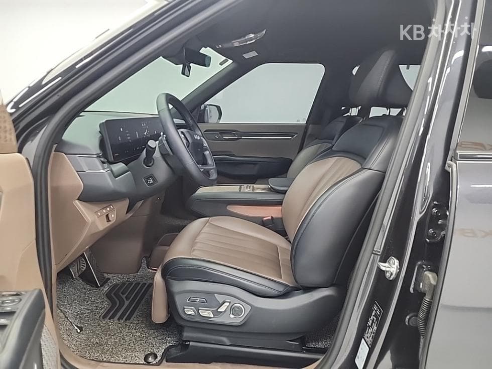 Kia EV9AWD GT-line - 11