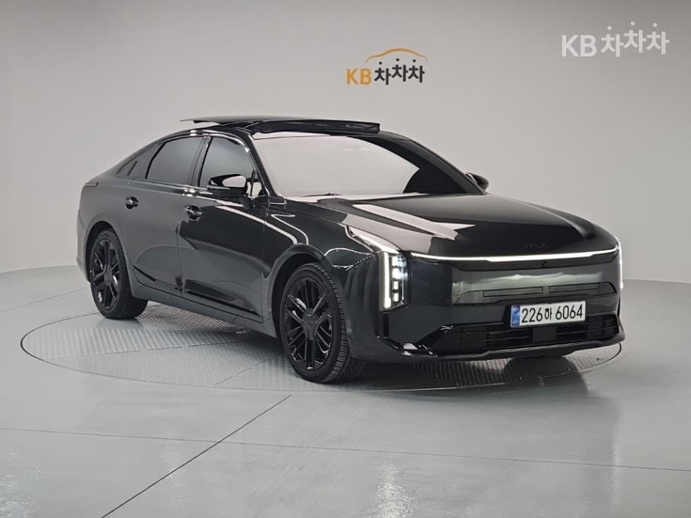 Kia The New (facelift) K8 Hybrid1.6 Turbo HEV 시그니쳐 블랙 - 2