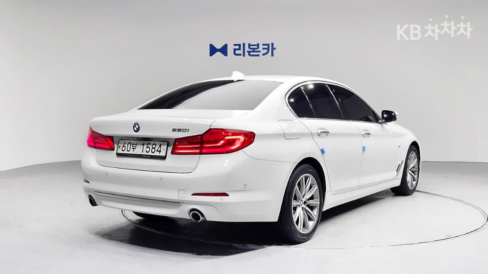BMW 올Нов5 Серия (G30)520i Luxury - 4