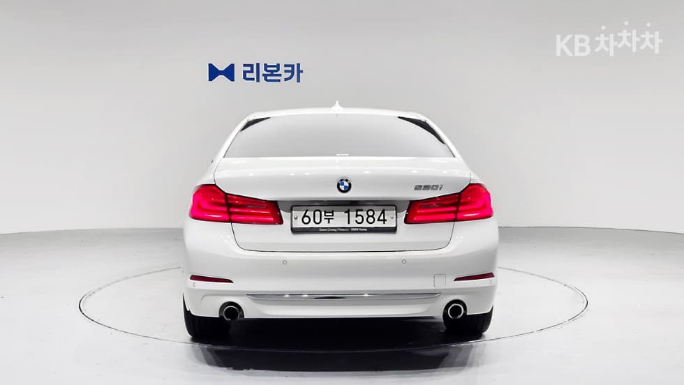 BMW 올Нов5 Серия (G30)520i Luxury - 5