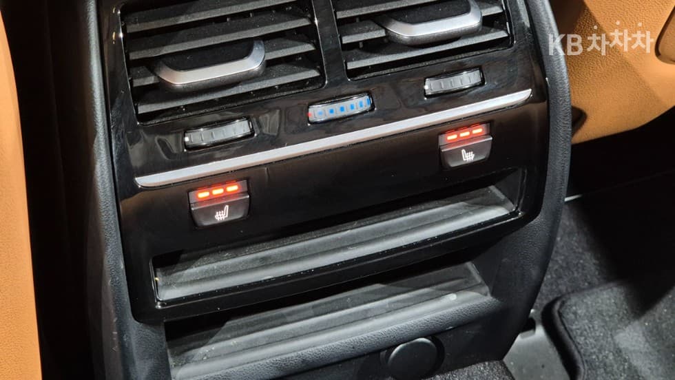 BMW 올Нов5 Серия (G30)520i Luxury - 22