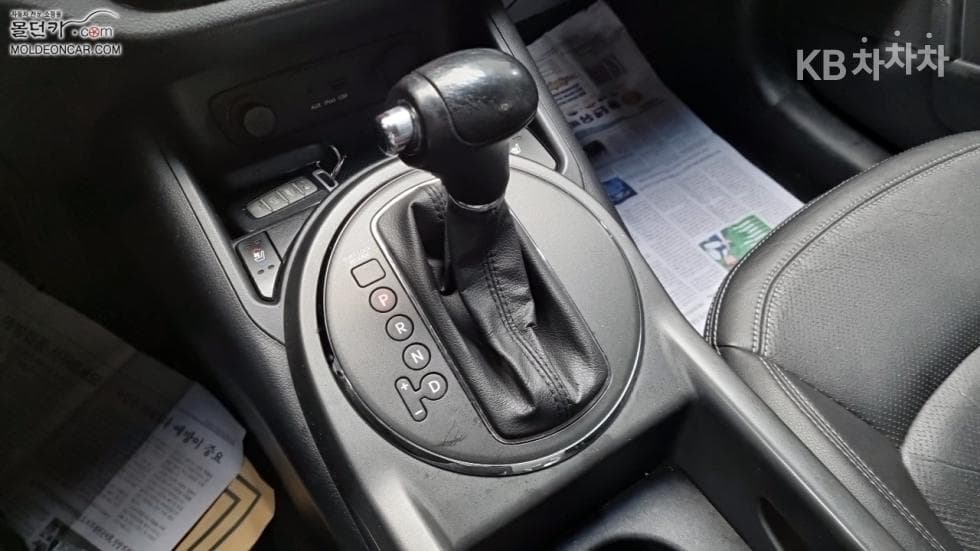 Kia Sportage R2WD Diesel TLX Premium - 14