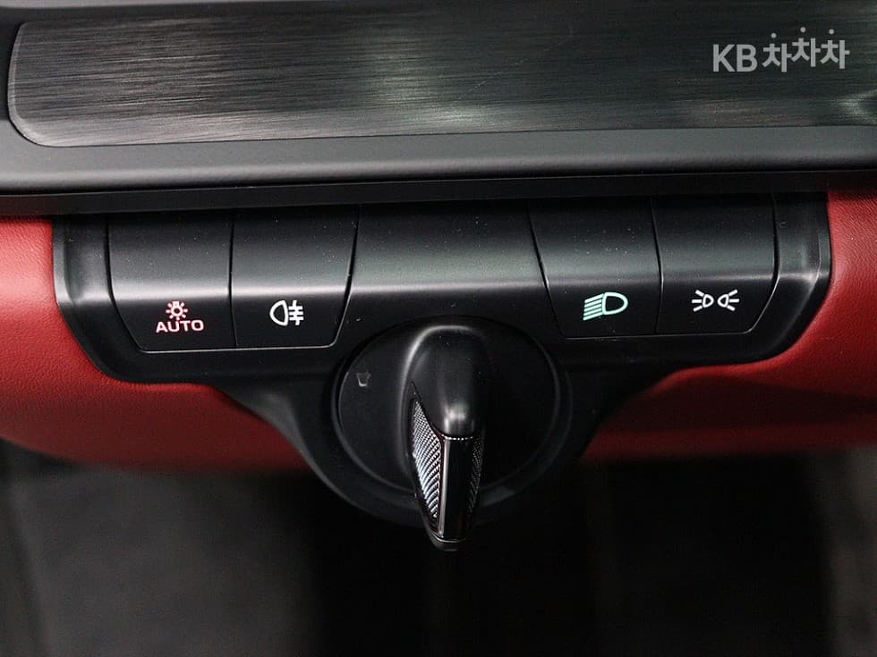 Porsche 911(992)Carrera 4 GTS Cabriolet - 12