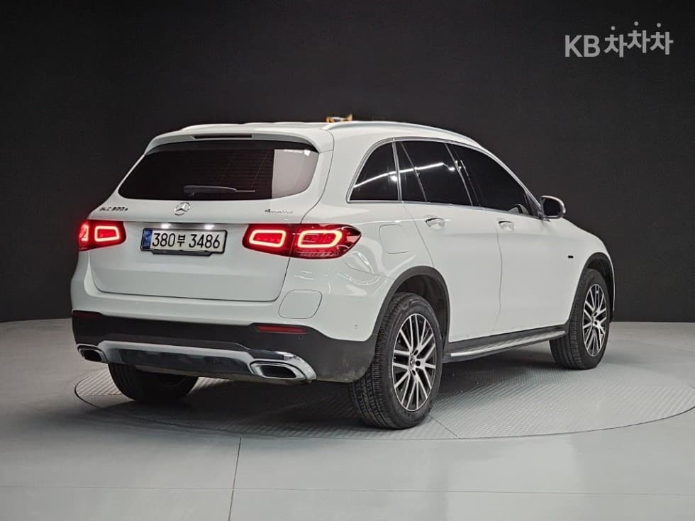 Mercedes-Benz GLC(X253)300 e 4Matic - 4