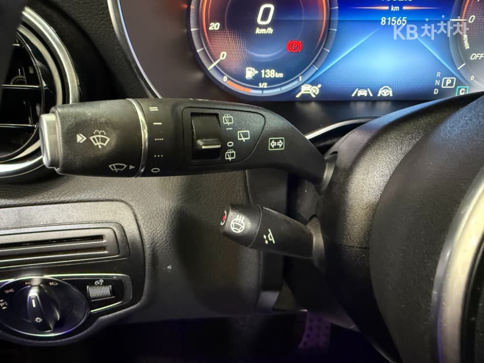 Mercedes-Benz GLC(X253)300 e 4Matic - 10