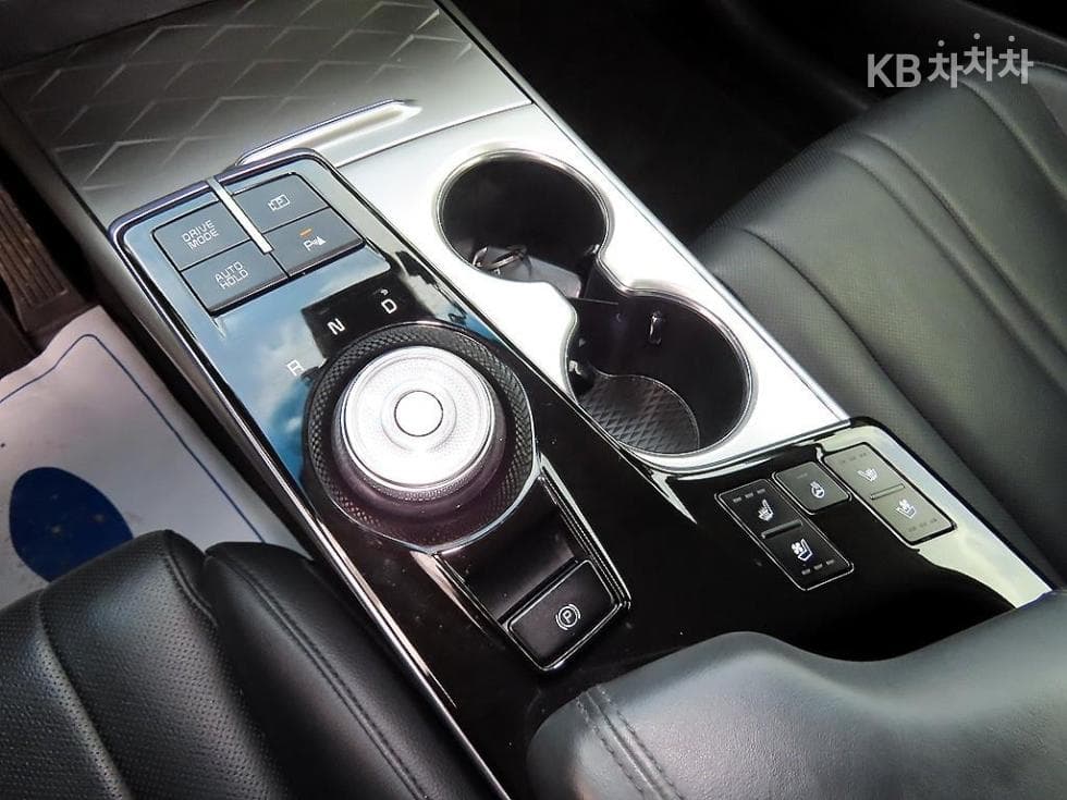 Kia K83.5 LPG Rental car Prestige - 10