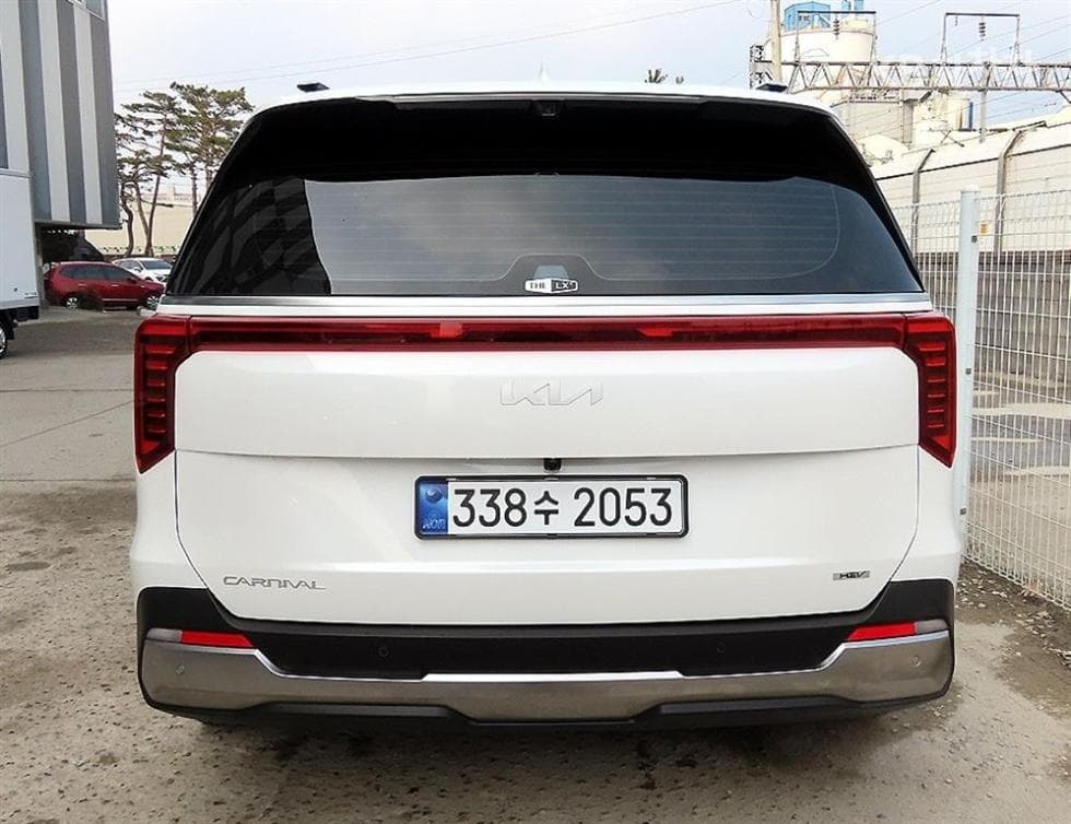 Kia The New (facelift) Carnival Hybrid 4th generation1.6 HEV 9-seater Signature - 4