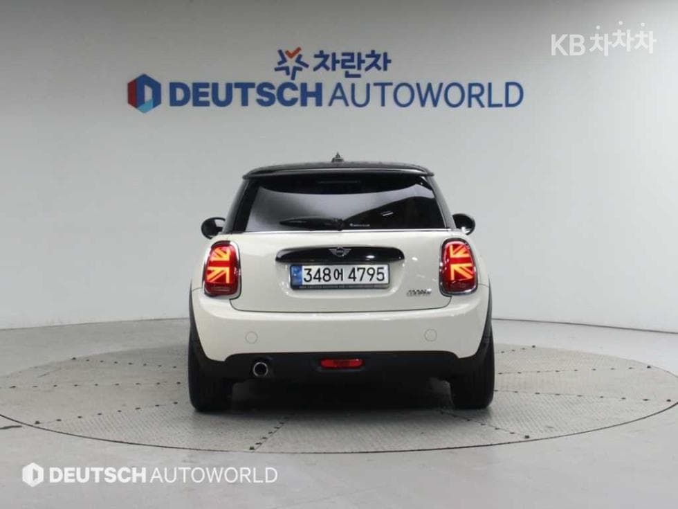 Mini Cooper 3도어1.5 하이트림 - 4