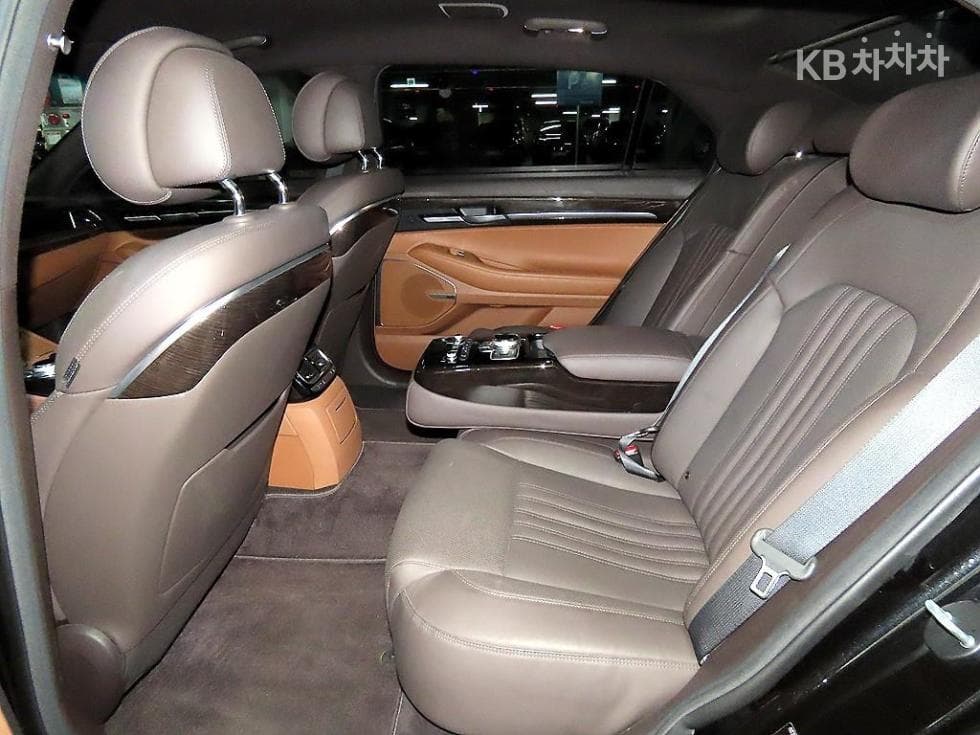 Дженезис G903.8 GDi AWD Лукс - 7