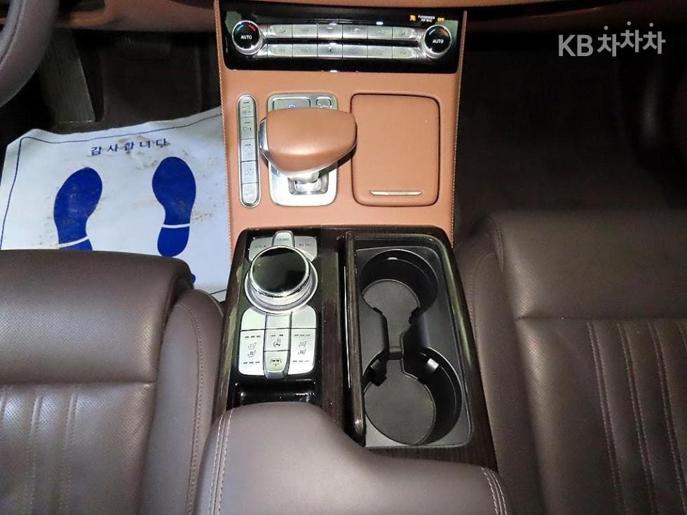 Дженезис G903.8 GDi AWD Лукс - 12