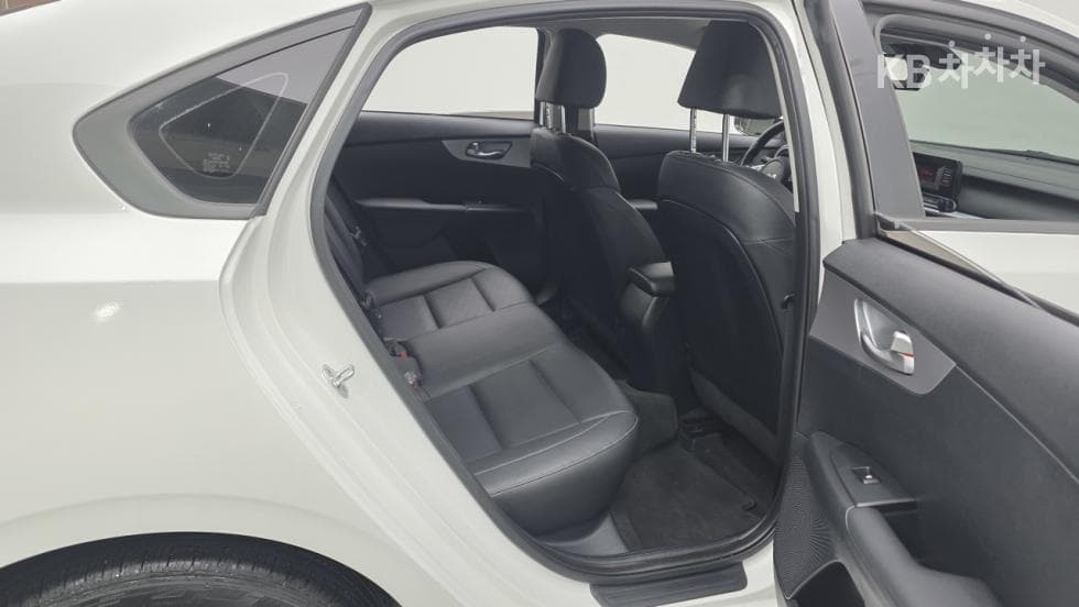 Kia The New (facelift) K31.6 Gasoline Prestige Standard - 8