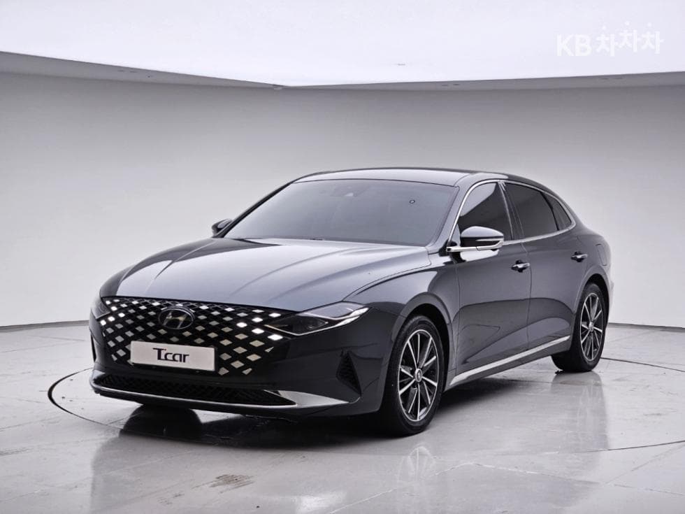 Hyundai The New (facelift) Grandeur (Azera) 2.5 Le Blanc - Image 1