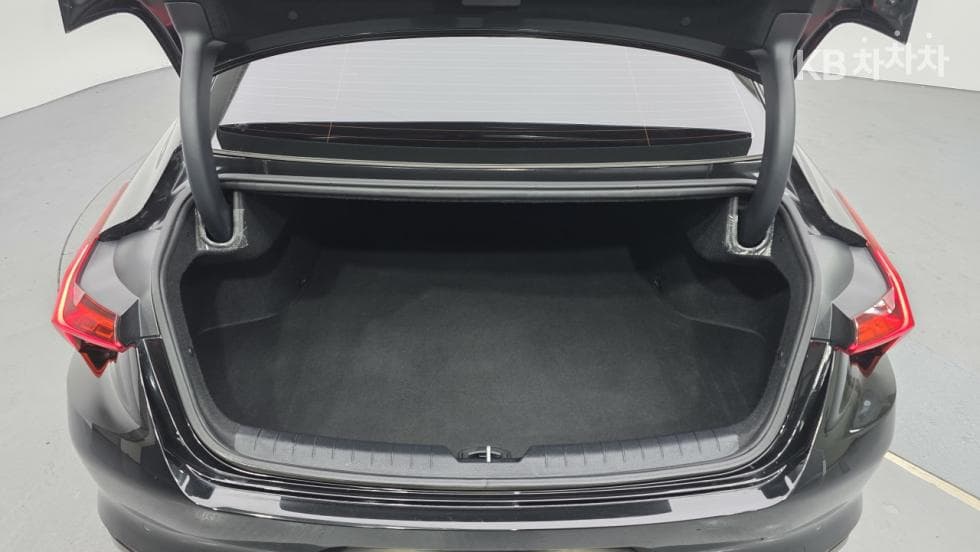 Kia K82.5L gasoline Noblesse - 16