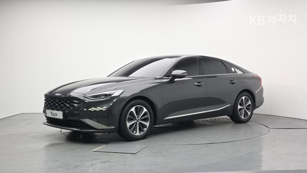 Kia K8 Hybrid 1.6 Turbo Noblesse - Image 1