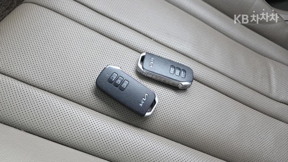 Kia K8 Hybrid1.6 Turbo Noblesse - 22