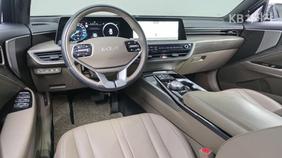 Kia K8 Hybrid1.6 Turbo Noblesse - 26
