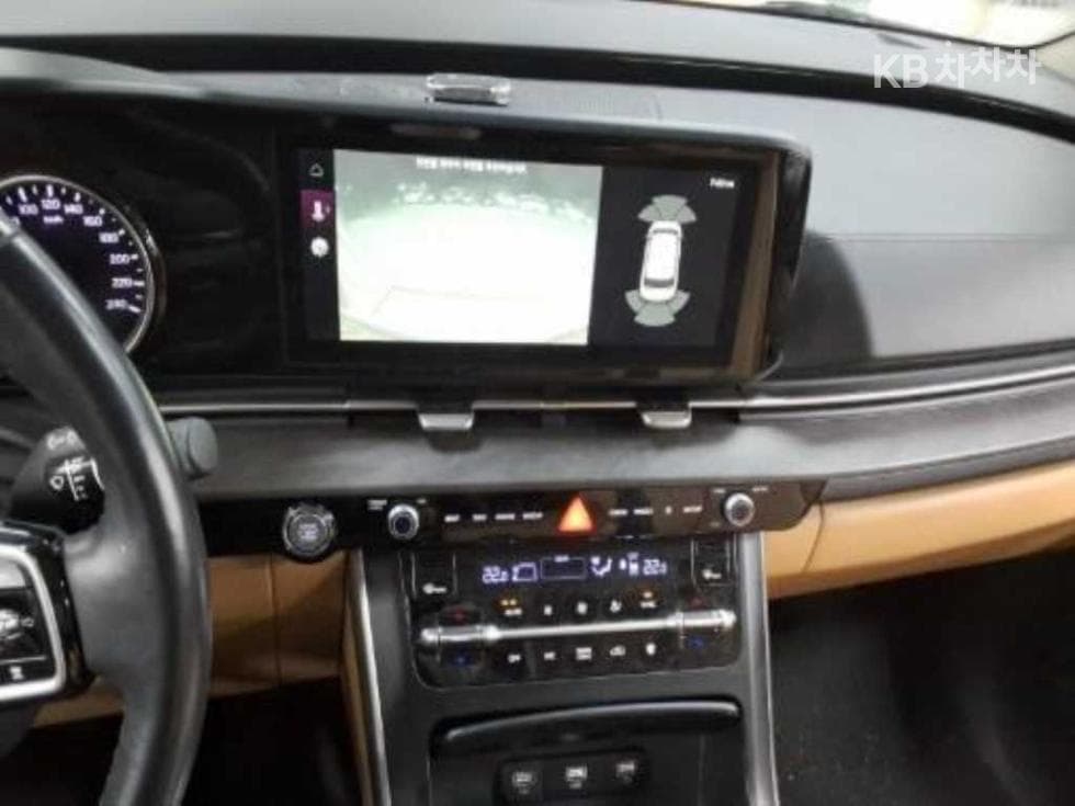 Kia Carnival 4th generationD2.2 9-seater Prestige - 6