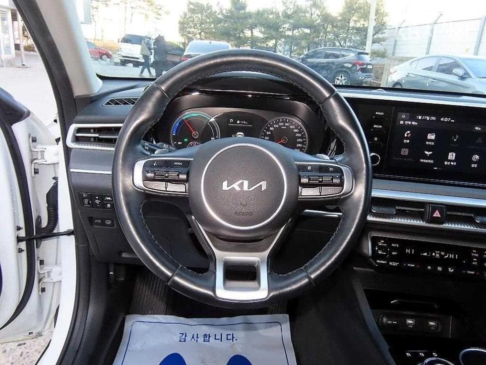 Kia K5 Hybrid 3rd Gen2.0 HEV Prestige - 8
