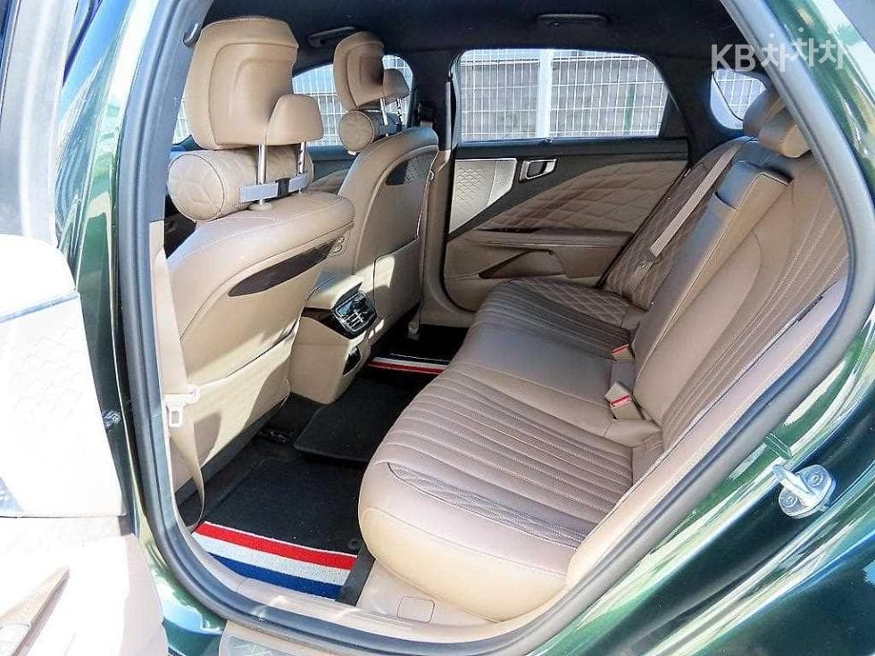 Kia K82.5L gasoline Signature - 6