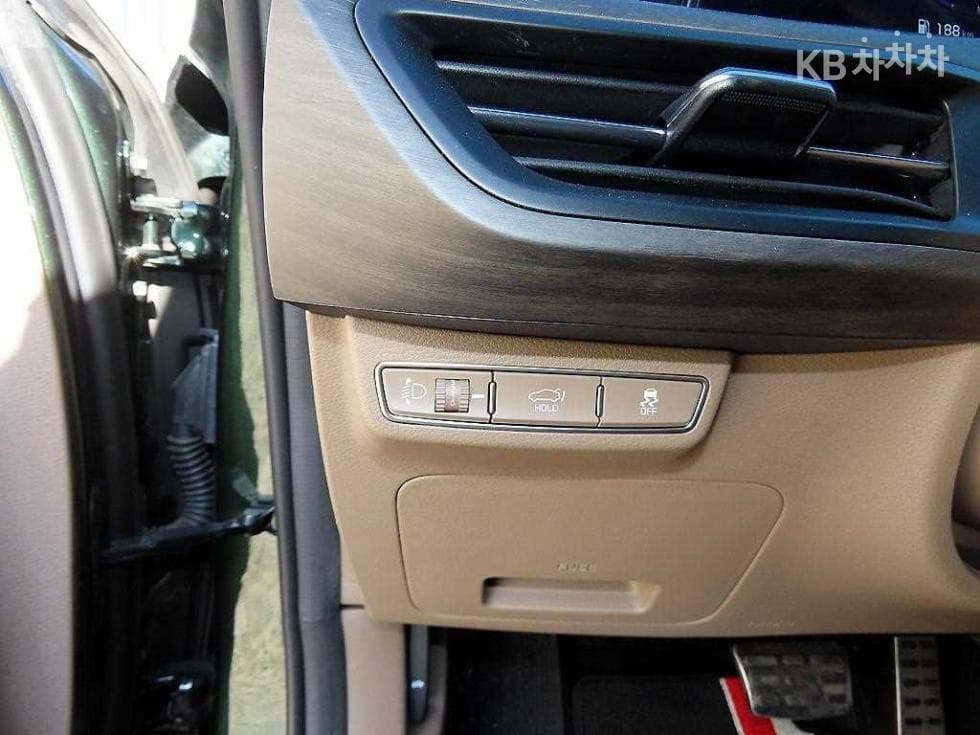 Kia K82.5L gasoline Signature - 12