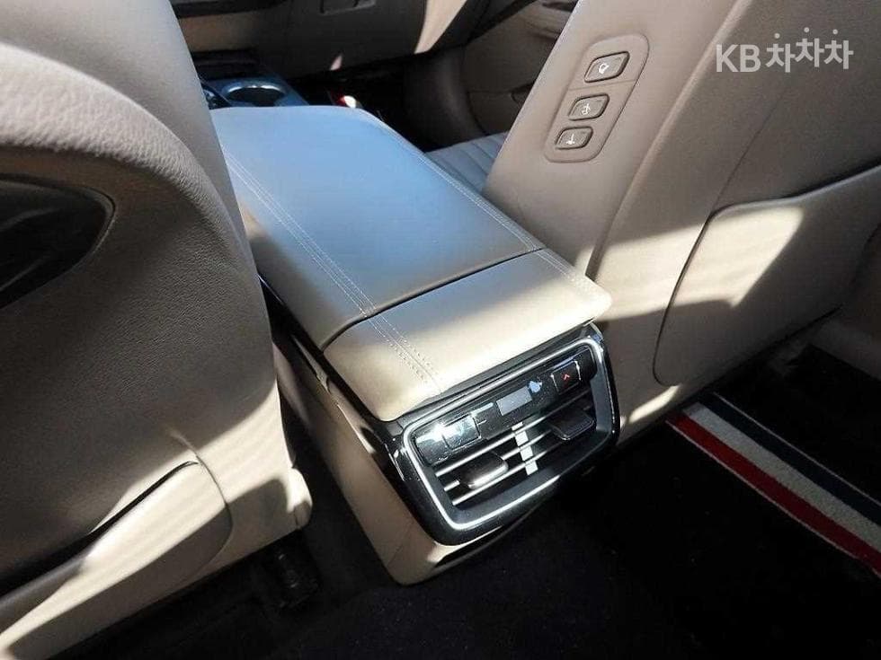 Kia K82.5L gasoline Signature - 16