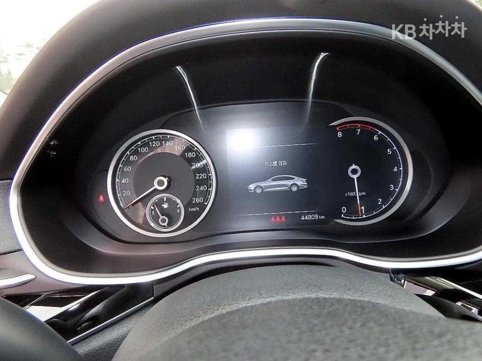 Genesis G80(RG3)2.5 Turbo Gasoline Direct Injection 2WD - 9