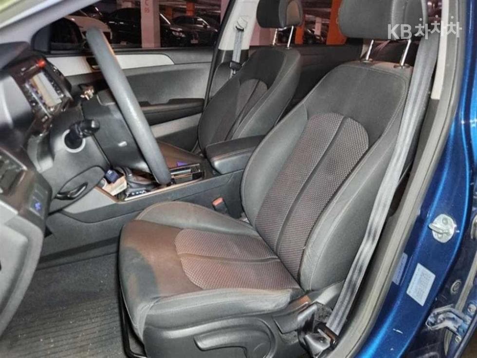 Hyundai Sonata LF2.0 Style Standard - 7